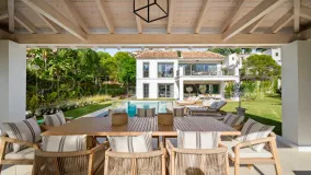 Villa for sale in Los Arqueros with 4 bedrooms