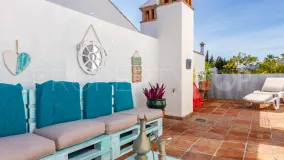 For sale town house in San Pedro de Alcantara with 5 bedrooms