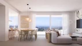 Buy apartment with 3 bedrooms in Estepona