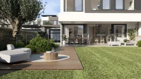 Villa pareada en venta de 3 dormitorios en Estepona