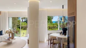 Apartamento planta baja en venta en Estepona