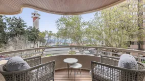 Comprar apartamento con 2 dormitorios en Playa Bajadilla - Puertos