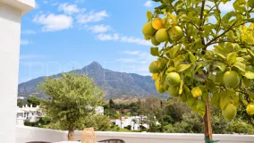 For sale duplex penthouse in Aloha with 2 bedrooms