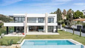 Comprar villa en Benahavis