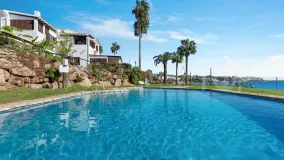 2 bedrooms town house in Estepona for sale