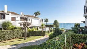 2 bedrooms town house in Estepona for sale
