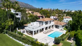 Nueva Andalucia, villa en venta con 5 dormitorios