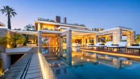 Villa en venta en Nueva Andalucia
