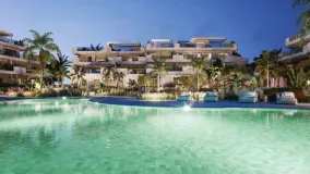Apartamento en venta en Estepona con 4 dormitorios