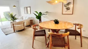 Ground floor apartment in Los Dragos for sale