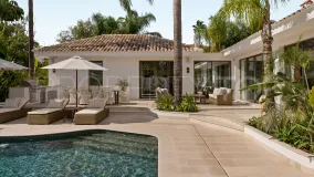 Nagüeles villa for sale
