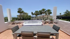 For sale town house in Los Arqueros