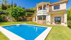 Villa for sale in Los Arqueros