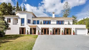 Villa for sale in San Pedro de Alcantara