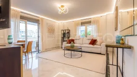 Apartamento a la venta de 2 dormitorios en Marbella - Puerto Banus