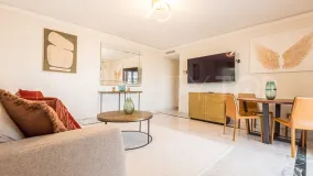Apartamento a la venta de 2 dormitorios en Marbella - Puerto Banus