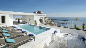 For sale 6 bedrooms duplex penthouse in Marbella - Puerto Banus