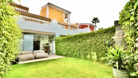 Ground floor apartment for sale in Cortijo del Mar with 2 bedrooms