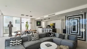 For sale Palo Alto duplex penthouse with 3 bedrooms