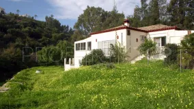 Villa en venta de 2 dormitorios en Benahavis