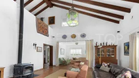 For sale villa in Estepona