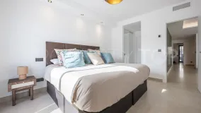 Apartamento en venta en Nueva Andalucia con 3 dormitorios