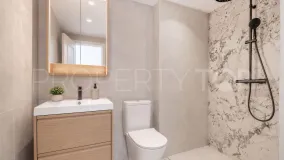 Apartment for sale in Nueva Andalucia with 3 bedrooms