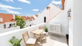 Apartment for sale in Nueva Andalucia with 3 bedrooms