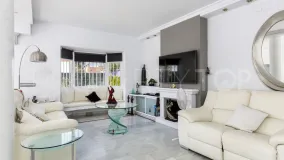 Villa con 4 dormitorios en venta en Atalaya