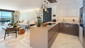 Apartamento con 3 dormitorios en venta en Marbella - Puerto Banus