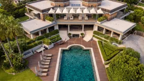 Se vende villa en Guadalmina Baja