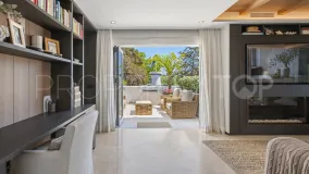 For sale apartment with 1 bedroom in Marina Puente Romano