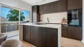 For sale duplex penthouse in Aloha Hill Club