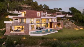 El Madroñal villa for sale