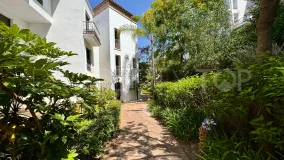 Comprar apartamento con 3 dormitorios en Los Arqueros