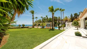 Villa en venta en Guadalobon