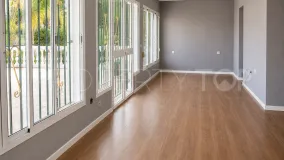Se vende villa en Paraiso Medio
