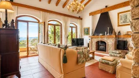 Comprar villa de 5 dormitorios en Bahia Dorada