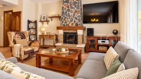 Buy Estepona Town town house with 4 bedrooms