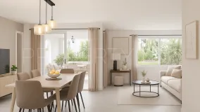 Pareado en venta con 4 dormitorios en Guadalmina Alta