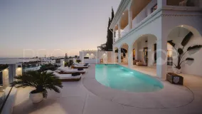 For sale La Capellania villa with 5 bedrooms