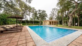 Sotogrande Alto Central, villa de 5 dormitorios en venta