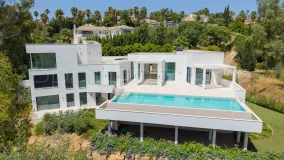 Zona F 5 bedrooms villa for sale