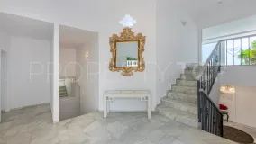 For sale house in Zona E