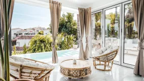 Nueva Andalucia 4 bedrooms villa for sale