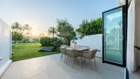4 bedrooms town house in Nueva Andalucia for sale
