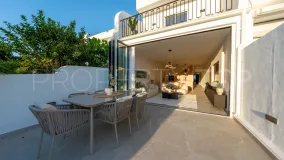 4 bedrooms town house in Nueva Andalucia for sale