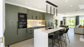 Town house in Balcón del Golf for sale