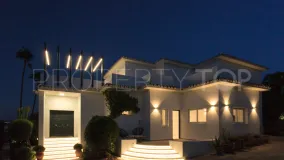 Villa in Nueva Andalucia for sale