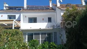 El Capricho, adosado con 5 dormitorios en venta